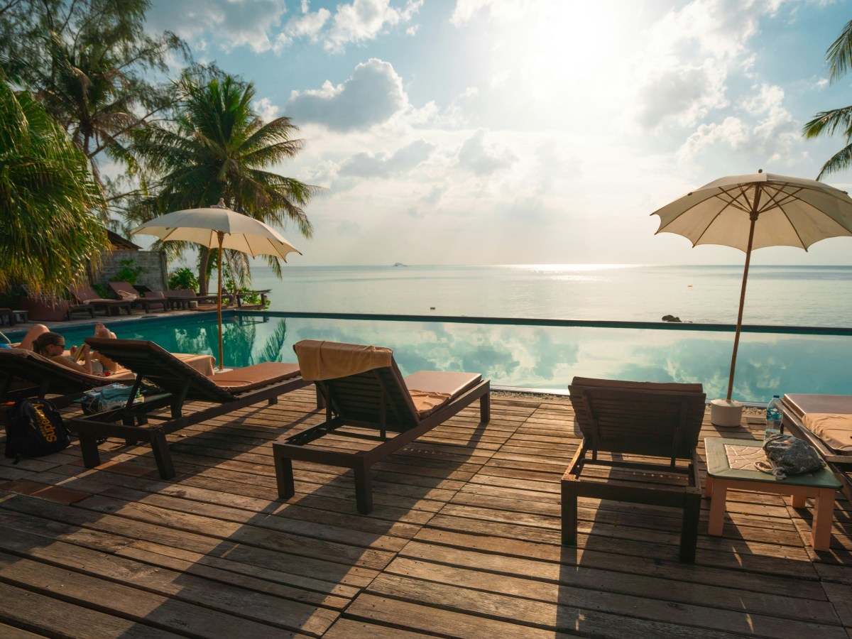 Luxury Travel on a Budget